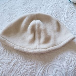 🌷 3/$10 ECU White Fleece Beanie Hat